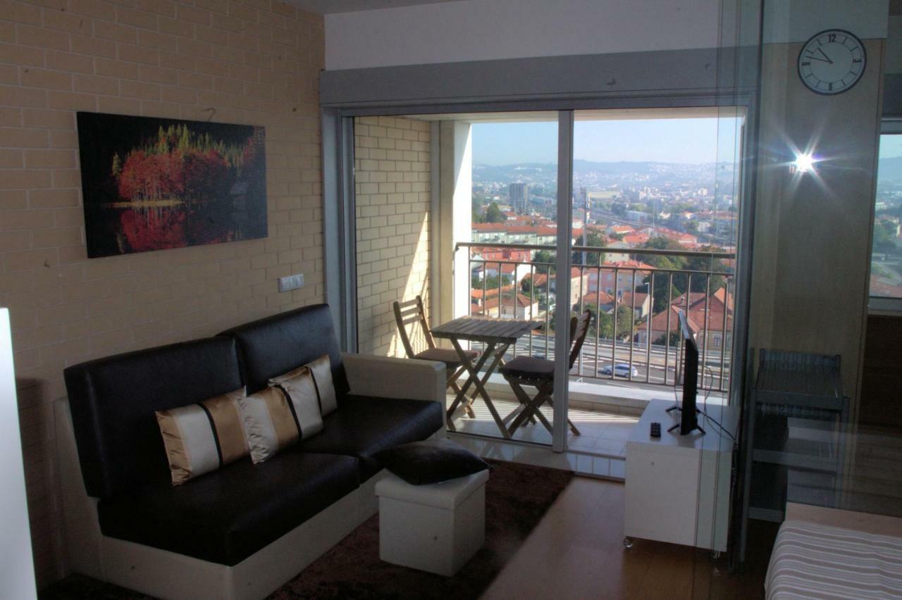 Studio Estadio Do Dragao Apartment Porto Luaran gambar