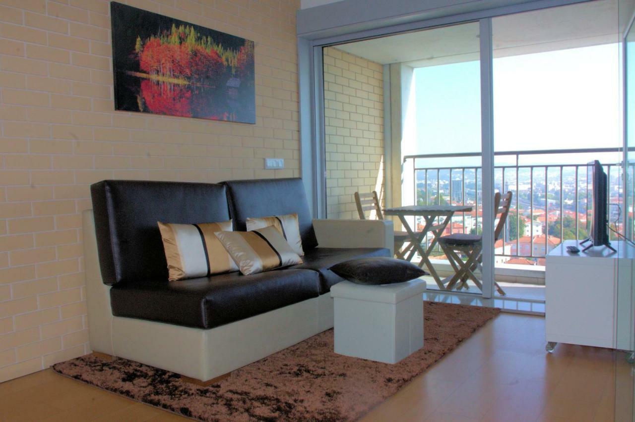 Studio Estadio Do Dragao Apartment Porto Luaran gambar