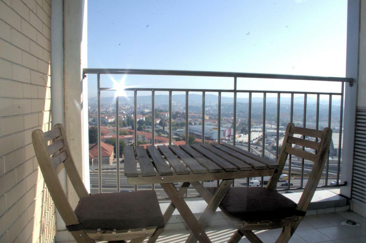 Studio Estadio Do Dragao Apartment Porto Luaran gambar